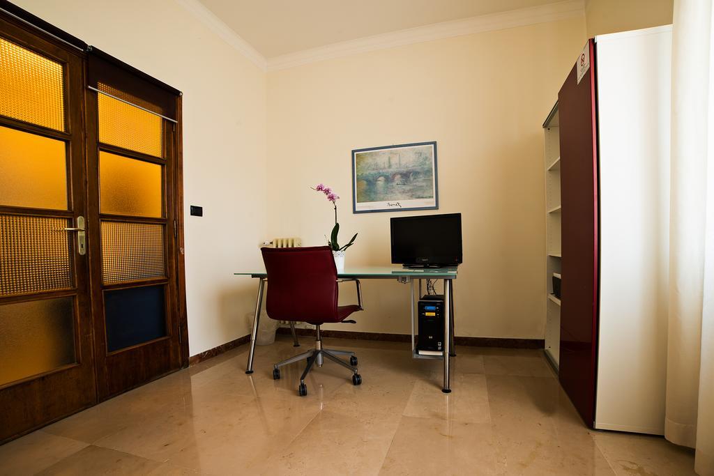 Bed & Breakfast Corso Di Francia - Rome — Photos 2